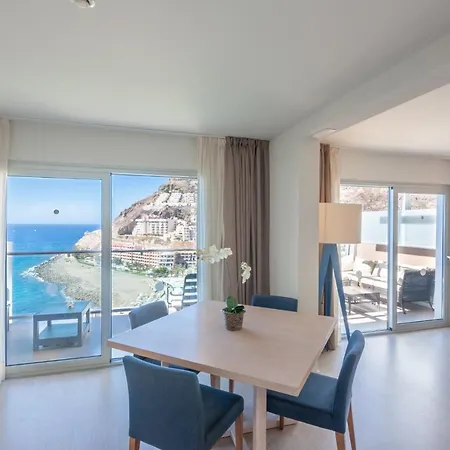 Superior 2 Bedroom Penthouse, Almost On The Beach. Apartment Mogán